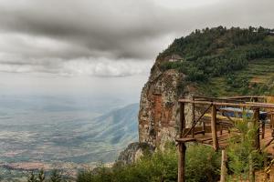 001 TZ17 06139 HDR 1